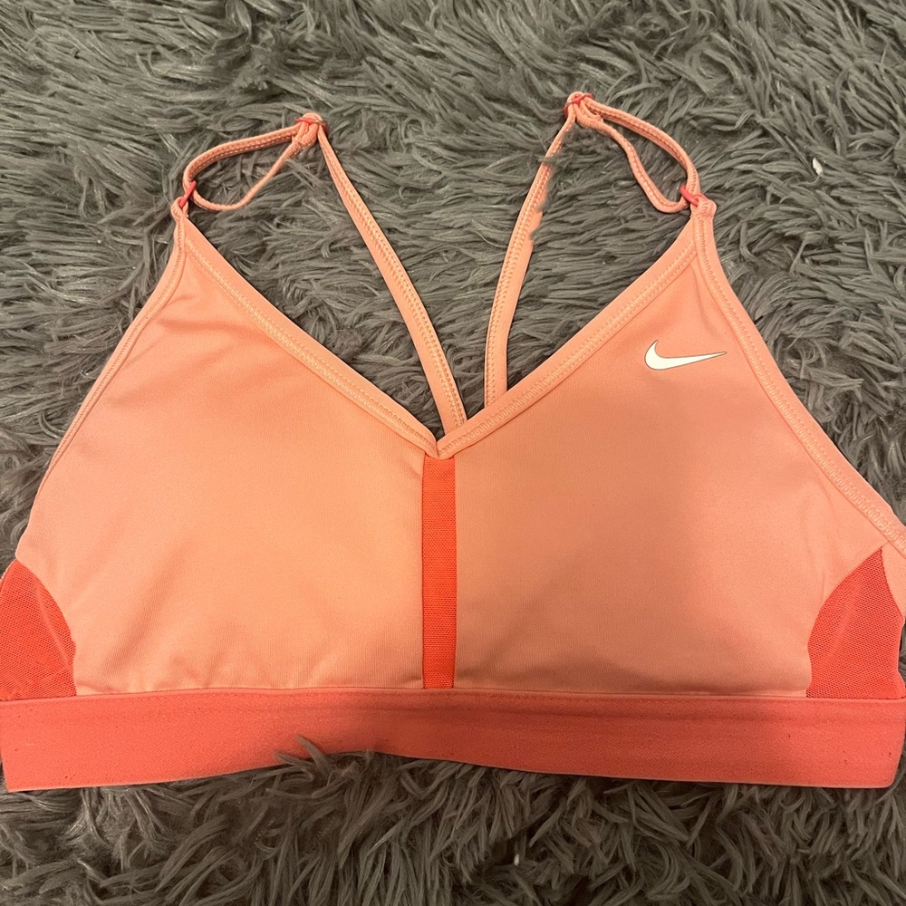 nike sports bra